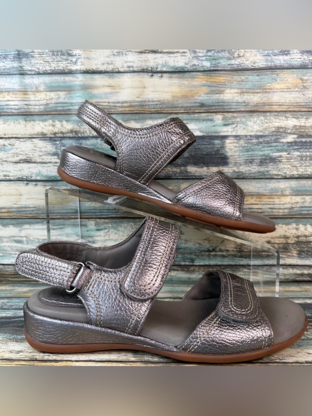 Nurture Comfort Sandals Womens 5.5M Silver Leather 3 Hook & Loop Straps Walking